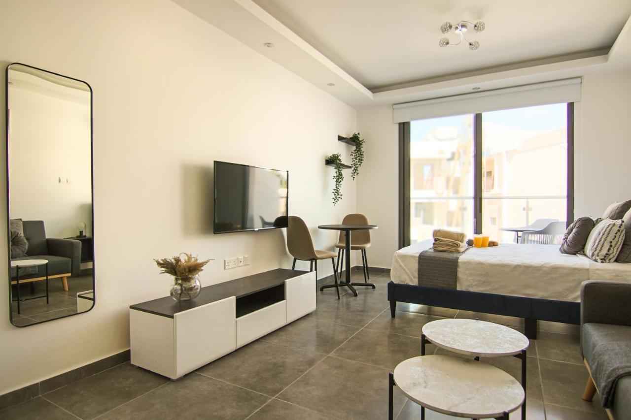 Phaedrus Living: Seaside Luxury Flat Athina 116 Apartment Paphos Exterior photo